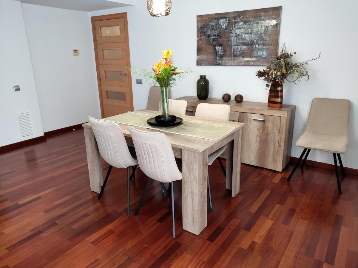 Apartamento Plaza de la Iglesia Deltebre Esterno foto