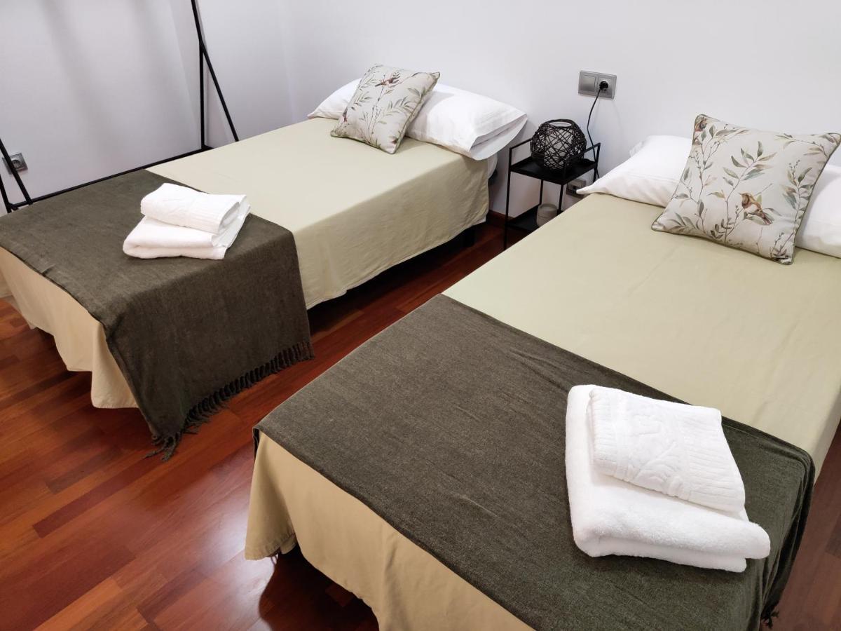Apartamento Plaza de la Iglesia Deltebre Esterno foto