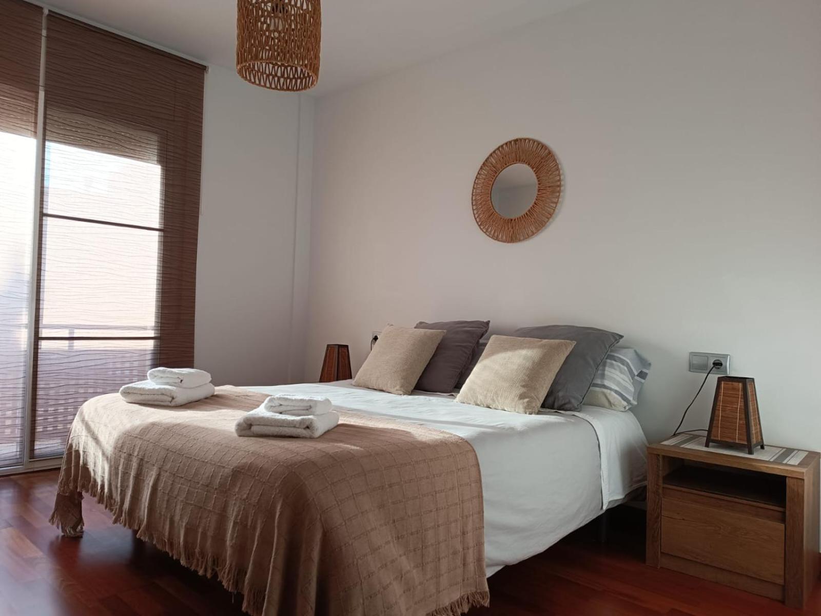 Apartamento Plaza de la Iglesia Deltebre Esterno foto